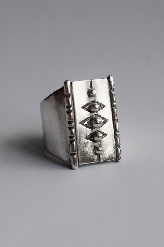 The Shield Ring